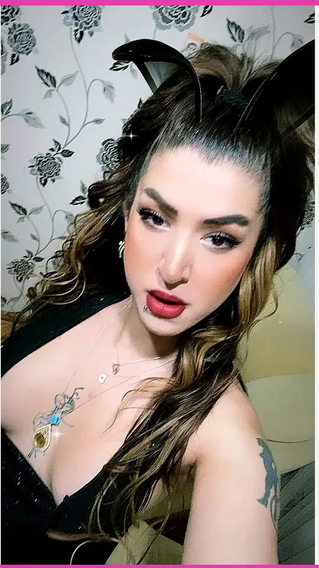 Erzurum escort makalesi için kütüphane görseli 11, 01 portre